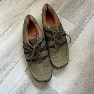 Nine West Sneakers leather stripes womens Green (size 8.5) retro sporty y2k